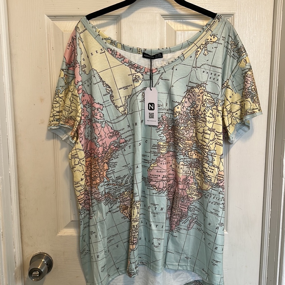 NEW & BEAUTIFUL NORACORA  WOMEN TOP WITH TAG NEVER WORN  SIZE XXL